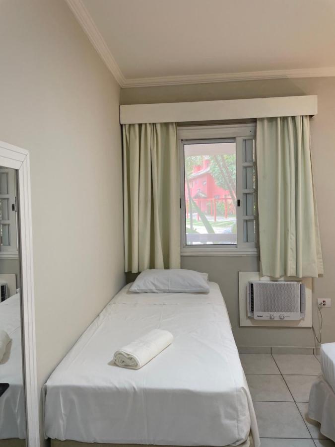 Riviera Flat 120 - Com Servicos De Hotelaria Riviera de Sao Lourenco Buitenkant foto